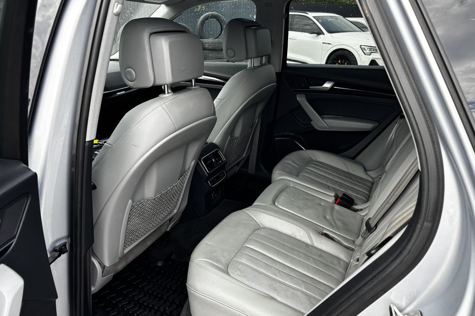Продам Audi Q5 Premium Plus  4393 2018 года в Львове