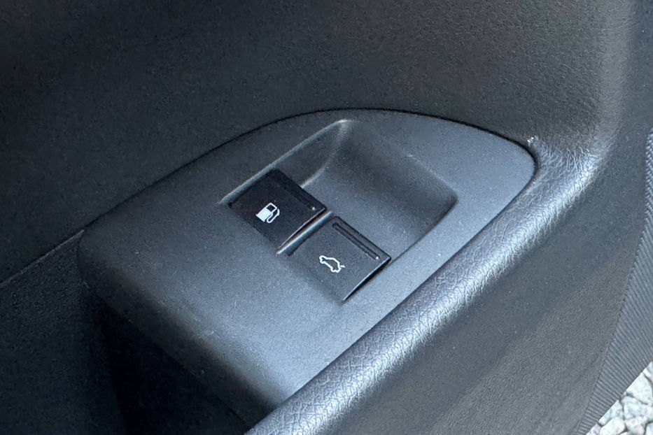 Продам Volkswagen Touareg 3.0 TDI AT (225 к.с.) 4Motion 2008 года в Киеве