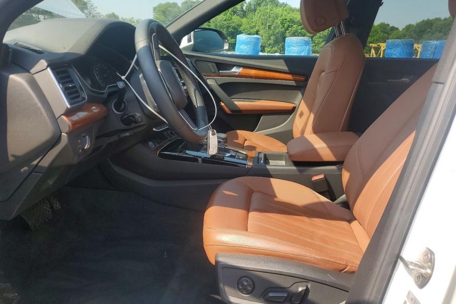 Продам Audi Q5 vin 8165 2021 года в Львове