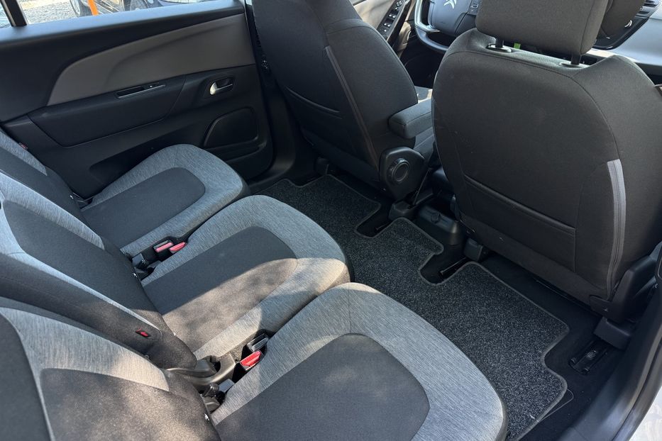 Продам Citroen Grand C4 Picasso (7 місць) C4 Spacetourer 2020 года в г. Умань, Черкасская область