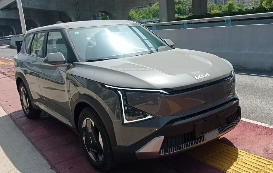 Продам Kia EV6 EV5 64 KW LIGHT (Нове авто)  2025 года в Львове