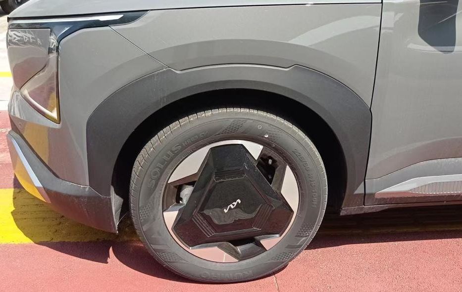 Продам Kia EV6 EV5 64 KW LIGHT (Нове авто)  2025 года в Львове