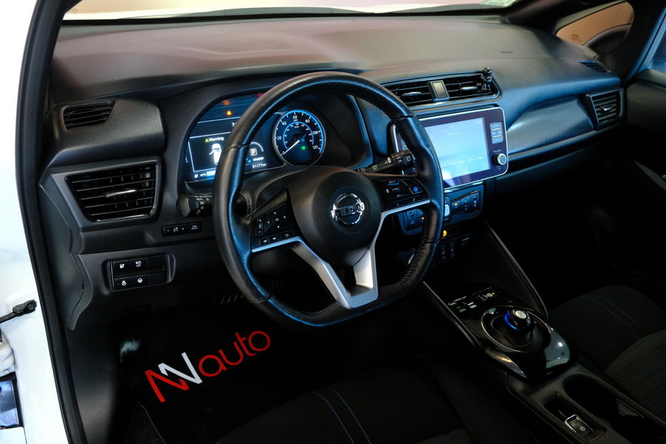 Продам Nissan Leaf 2022 года в Одессе