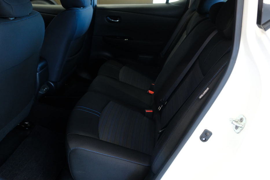 Продам Nissan Leaf 2022 года в Одессе