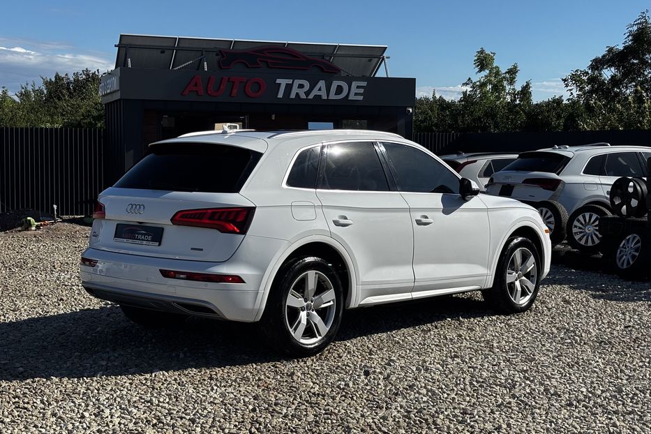 Продам Audi Q5  Premium Plus 9983 2019 года в Львове