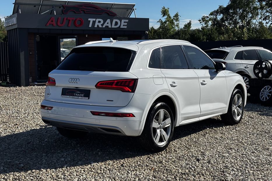 Продам Audi Q5  Premium Plus 9983 2019 года в Львове