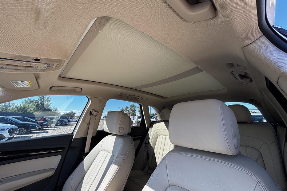 Продам Audi Q5  Premium Plus 9983 2019 года в Львове