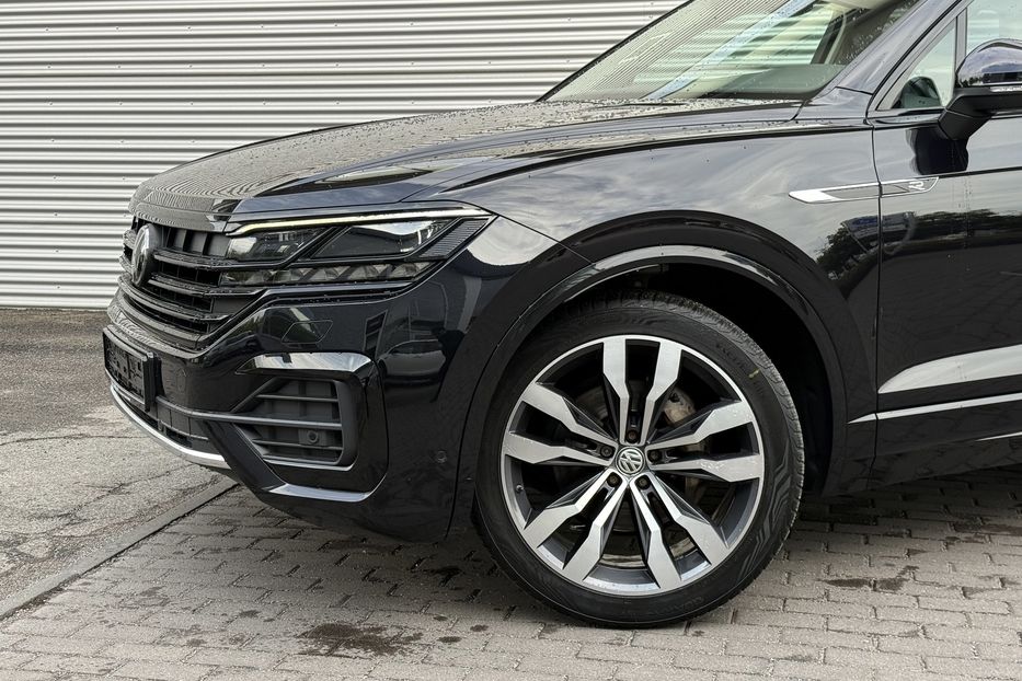 Продам Volkswagen Touareg R-line 2021 года в Ровно