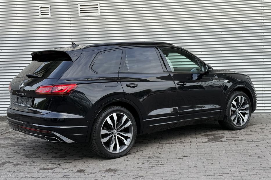 Продам Volkswagen Touareg R-line 2021 года в Ровно