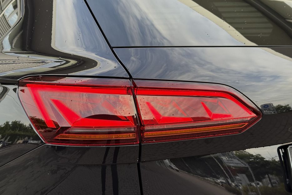 Продам Volkswagen Touareg R-line 2021 года в Ровно