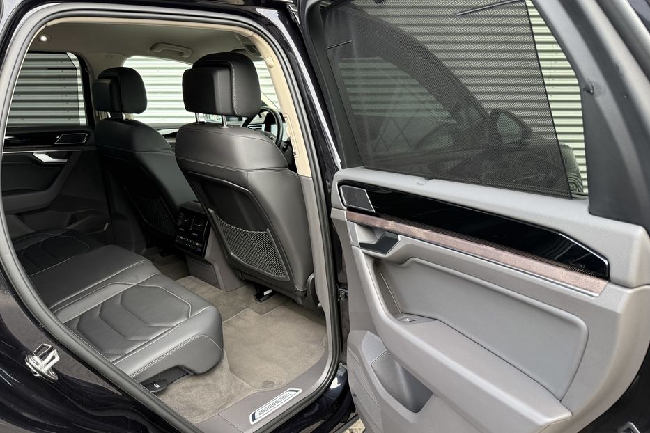 Продам Volkswagen Touareg R-line 2021 года в Ровно