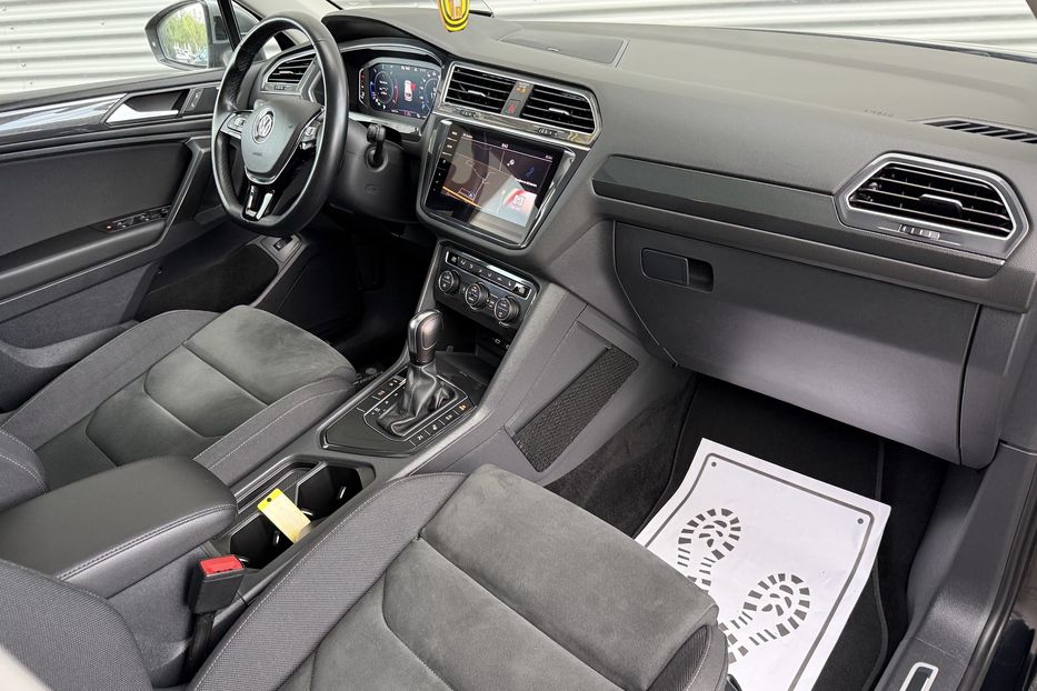 Продам Volkswagen Tiguan Allspace авто в Рівному 2021 года в Ровно