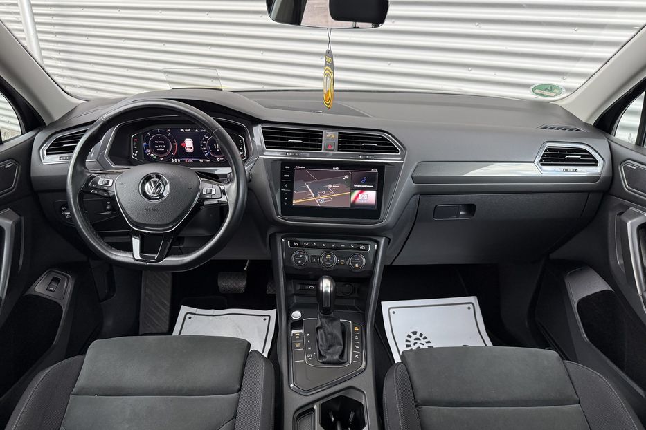 Продам Volkswagen Tiguan Allspace авто в Рівному 2021 года в Ровно