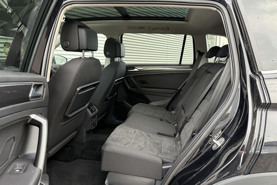 Продам Volkswagen Tiguan Allspace авто в Рівному 2021 года в Ровно