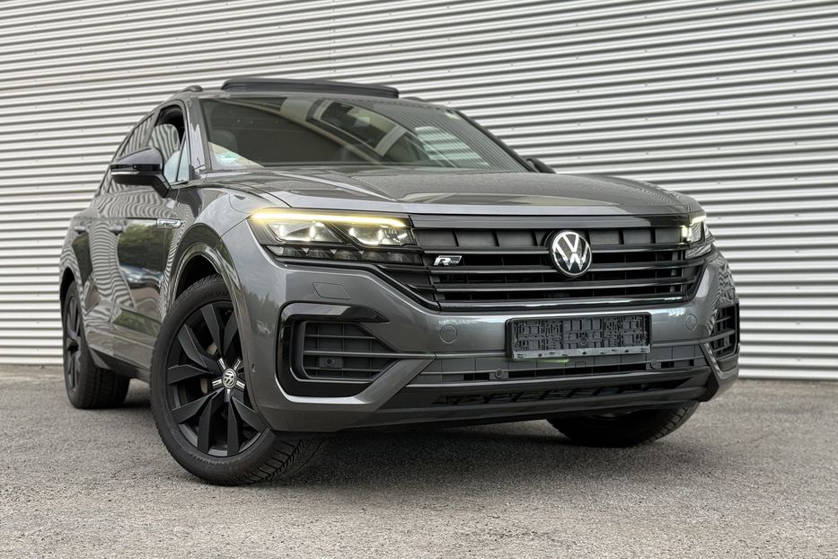 Продам Volkswagen Touareg R-line авто в Рівному 2021 года в Ровно