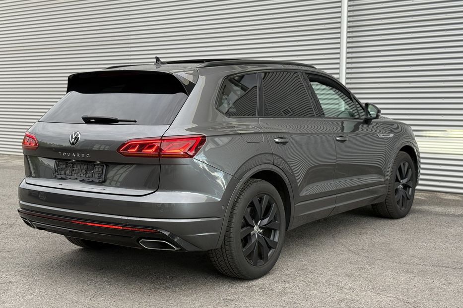 Продам Volkswagen Touareg R-line авто в Рівному 2021 года в Ровно