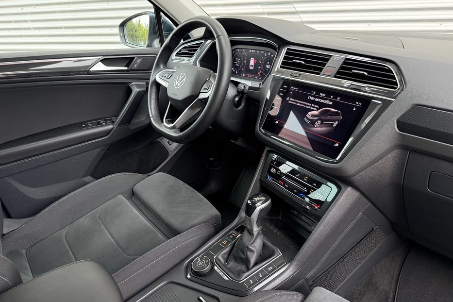 Продам Volkswagen Tiguan Elegance авто в Рівному 2021 года в Ровно