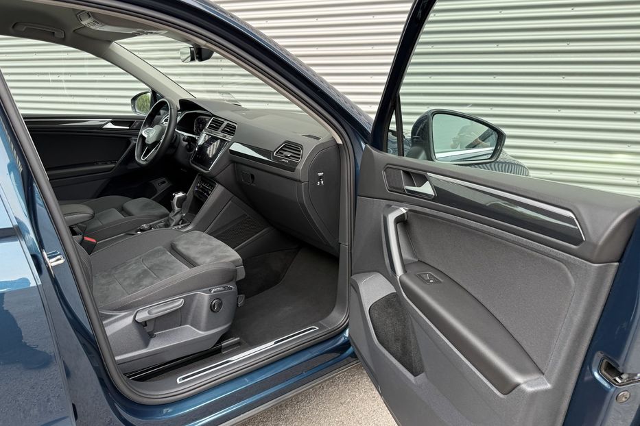 Продам Volkswagen Tiguan Elegance авто в Рівному 2021 года в Ровно