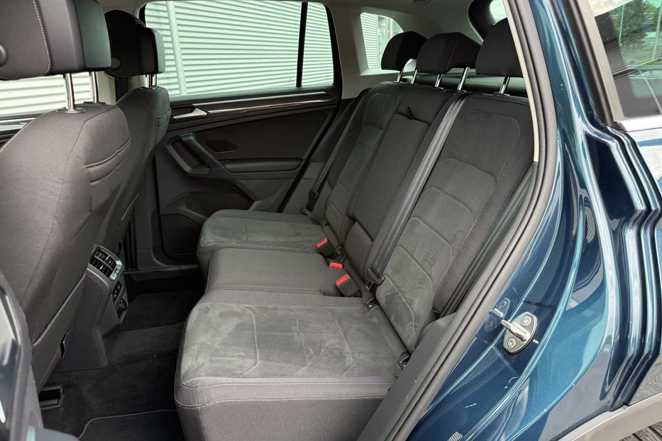 Продам Volkswagen Tiguan Elegance авто в Рівному 2021 года в Ровно