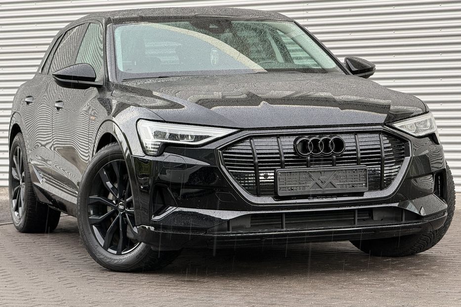 Продам Audi E-Tron 55 95kwt 21p 2020 года в Ровно