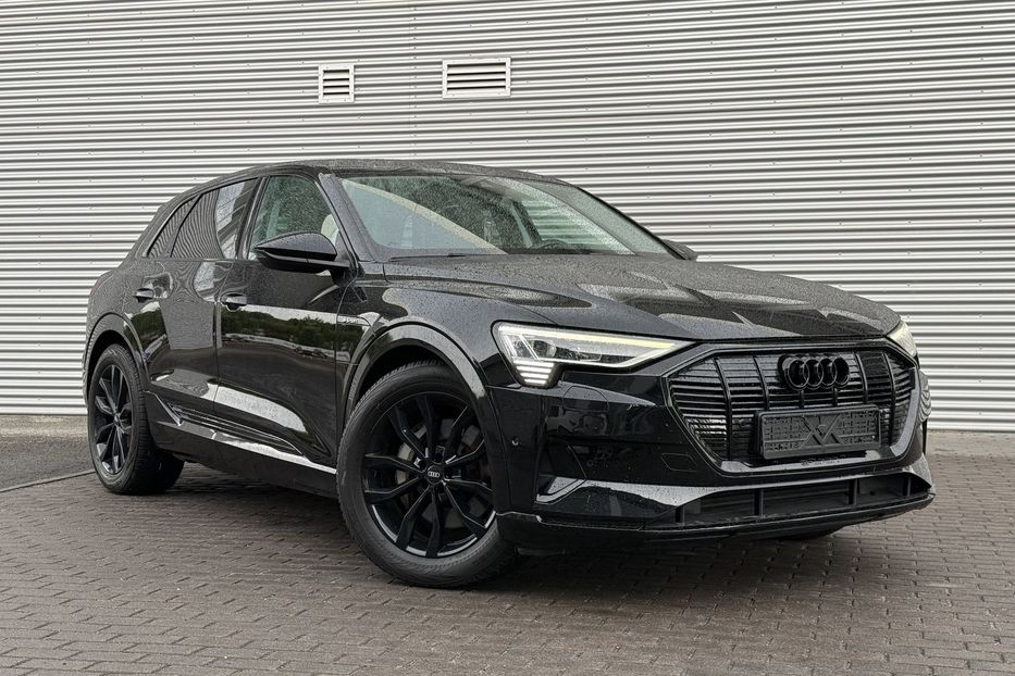 Продам Audi E-Tron 55 95kwt 21p 2020 года в Ровно