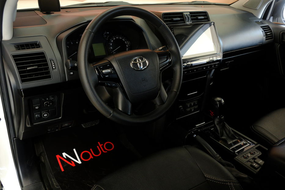 Продам Toyota Land Cruiser Prado 2019 года в Одессе