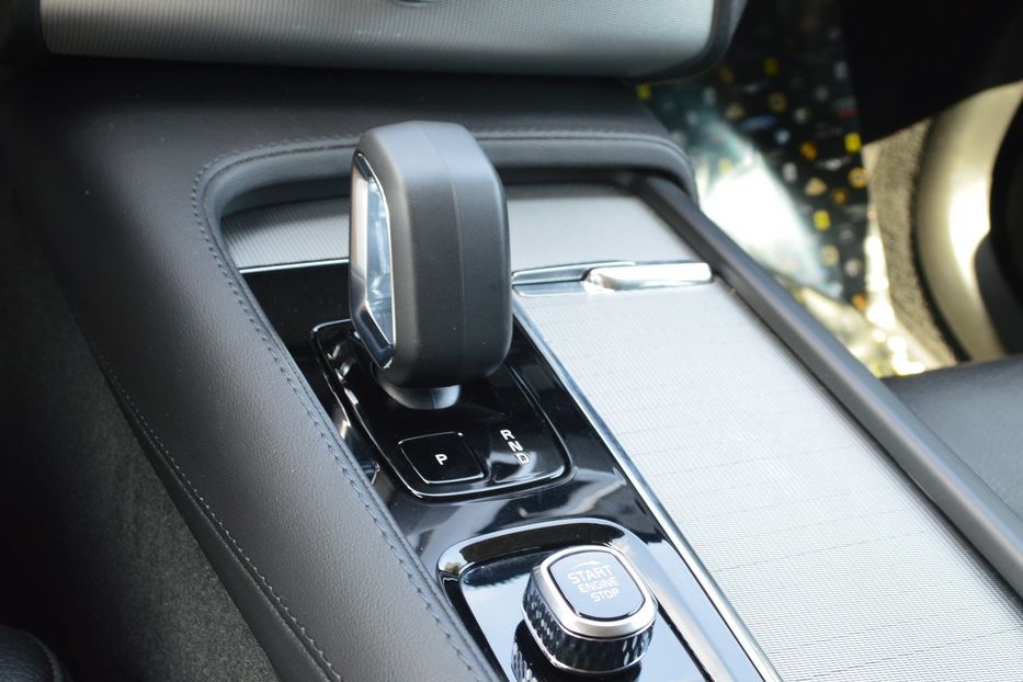 Продам Volvo XC90 PHEV 2022 года в Одессе