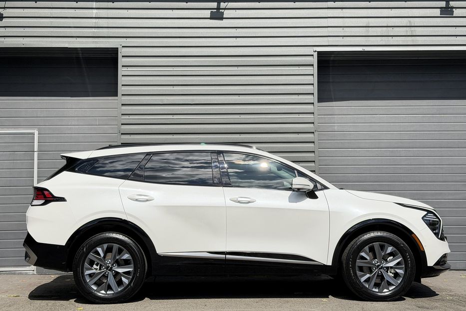 Продам Kia Sportage Hybrid SX Prestige AWD 2024 года в Киеве