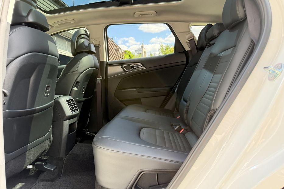 Продам Kia Sportage Hybrid SX Prestige AWD 2024 года в Киеве