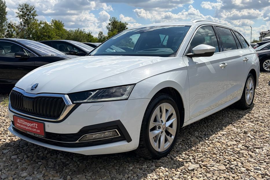 Продам Skoda Octavia  А8 2.0 TDI 150к. FULL LED 2022 года в Львове