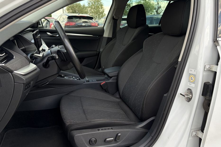 Продам Skoda Octavia  А8 2.0 TDI 150к. FULL LED 2022 года в Львове