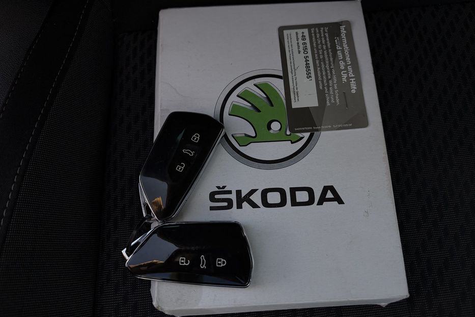 Продам Skoda Octavia  А8 2.0 TDI 150к. FULL LED 2022 года в Львове