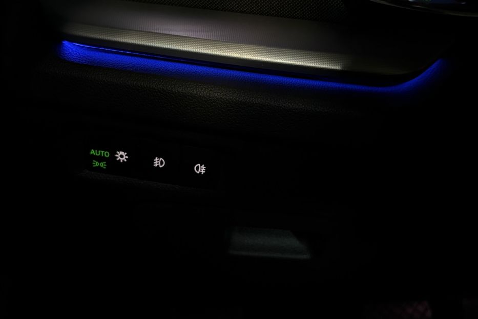 Продам Skoda Octavia  А8 2.0 TDI 150к. FULL LED 2022 года в Львове