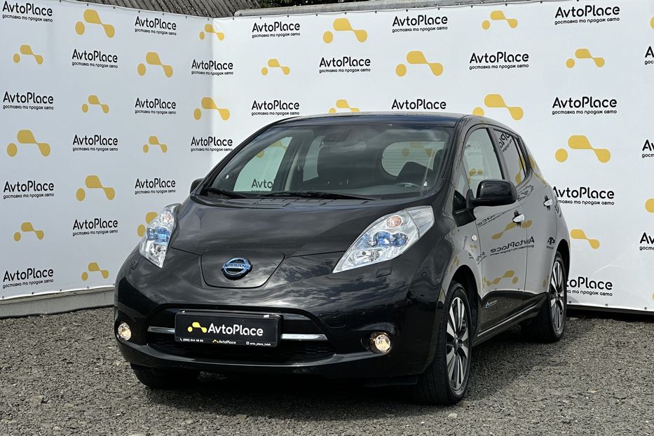 Продам Nissan Leaf 2015 года в Луцке