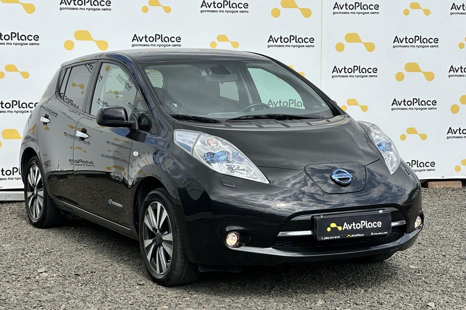Продам Nissan Leaf 2015 года в Луцке