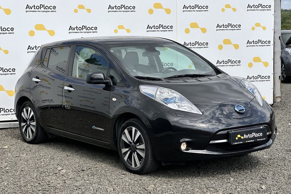 Продам Nissan Leaf 2015 года в Луцке