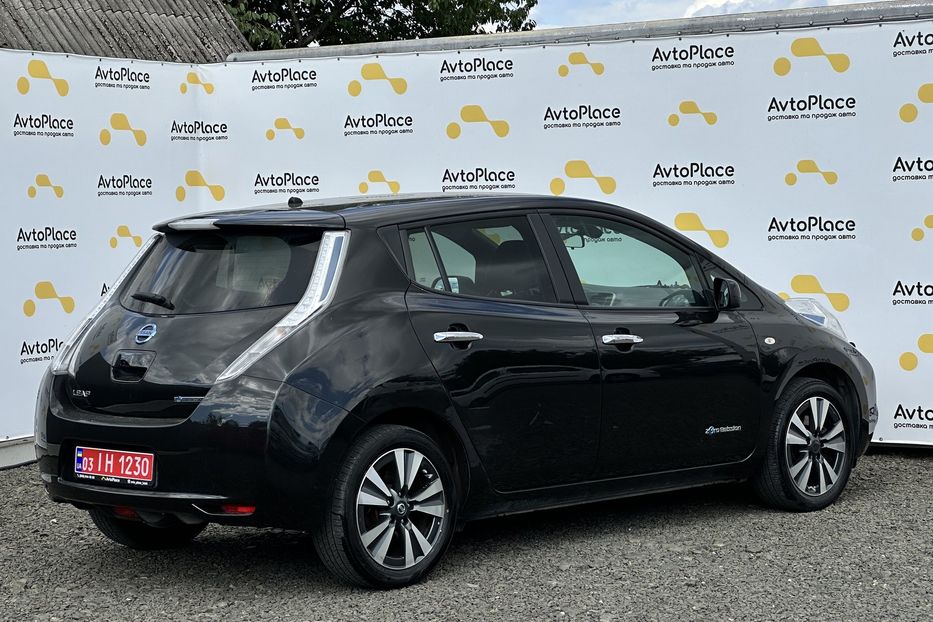 Продам Nissan Leaf 2015 года в Луцке