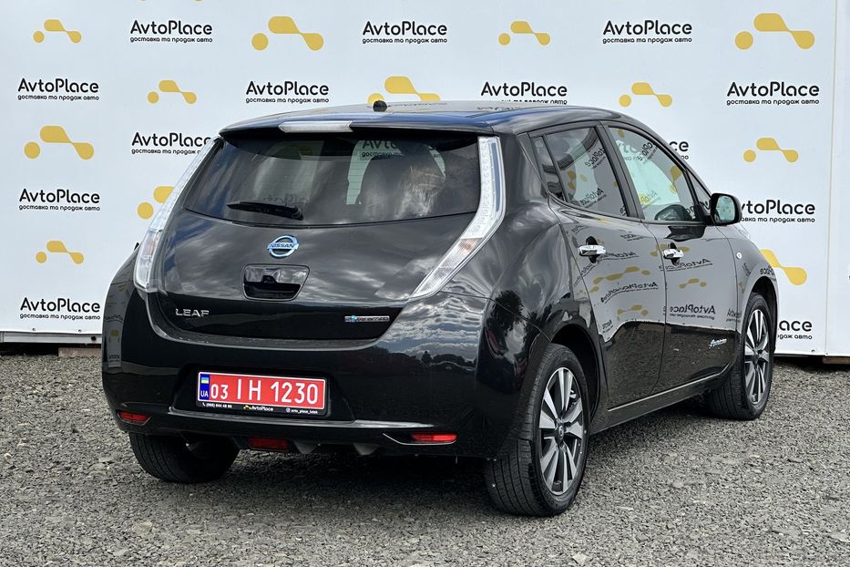 Продам Nissan Leaf 2015 года в Луцке