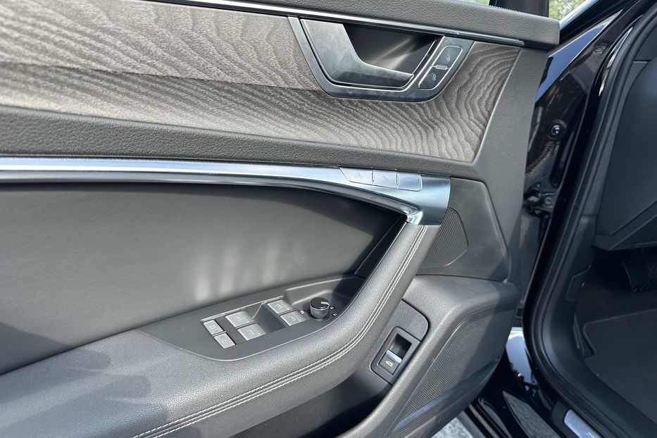 Продам Audi A6 55 TFSI Quattro S-Line 2024 года в Киеве