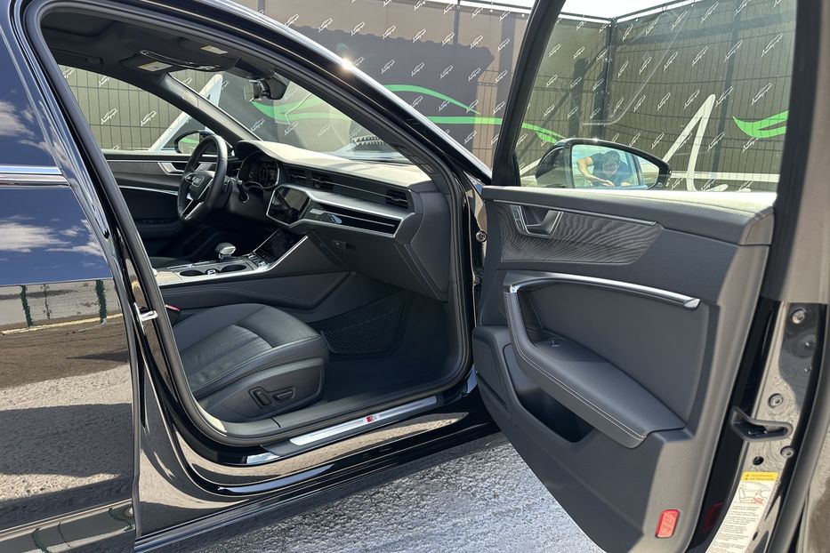 Продам Audi A6 55 TFSI Quattro S-Line 2024 года в Киеве
