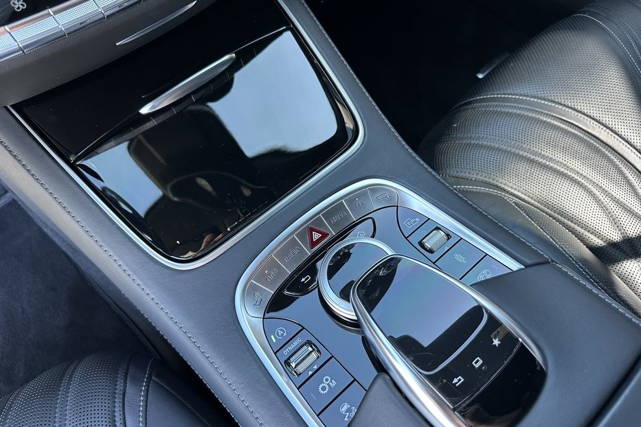 Продам Mercedes-Benz S-Class Coupe 63AMG 4Matic 2015 года в Киеве