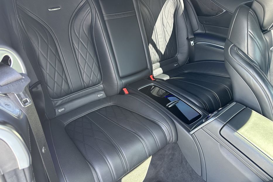 Продам Mercedes-Benz S-Class Coupe 63AMG 4Matic 2015 года в Киеве