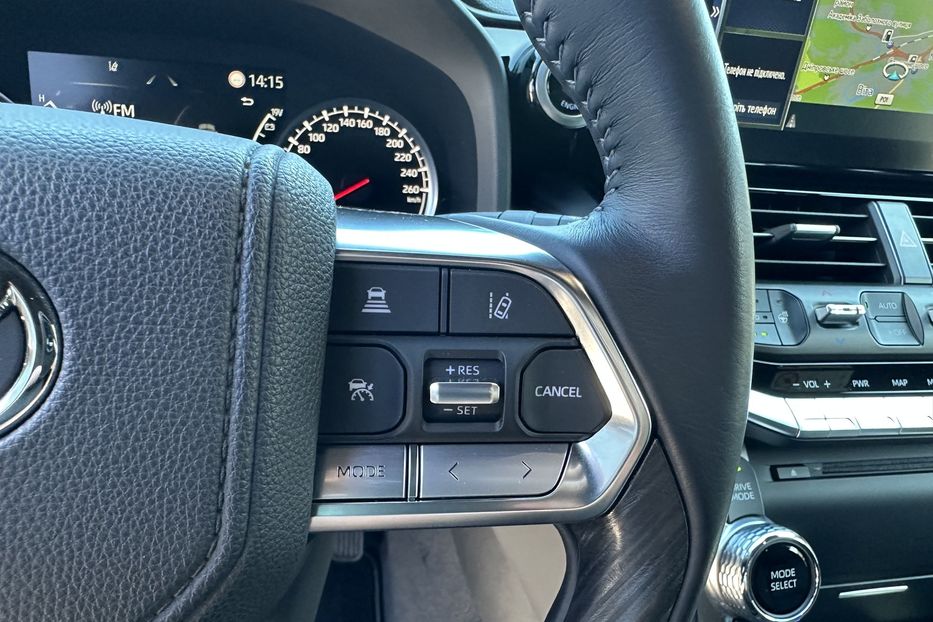 Продам Toyota Land Cruiser 300 Premium Aurum VR10 Armored 2023 года в Киеве