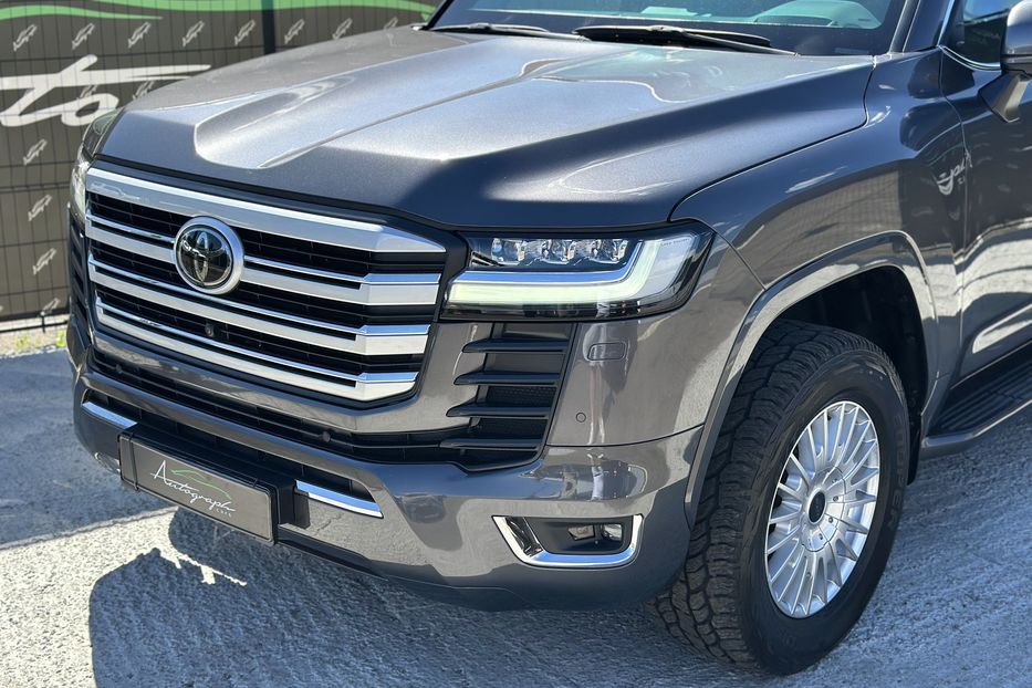 Продам Toyota Land Cruiser 300 Premium Aurum VR10 Armored 2023 года в Киеве