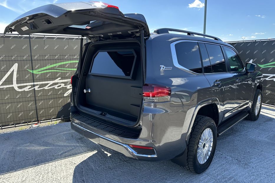 Продам Toyota Land Cruiser 300 Premium Aurum VR10 Armored 2023 года в Киеве