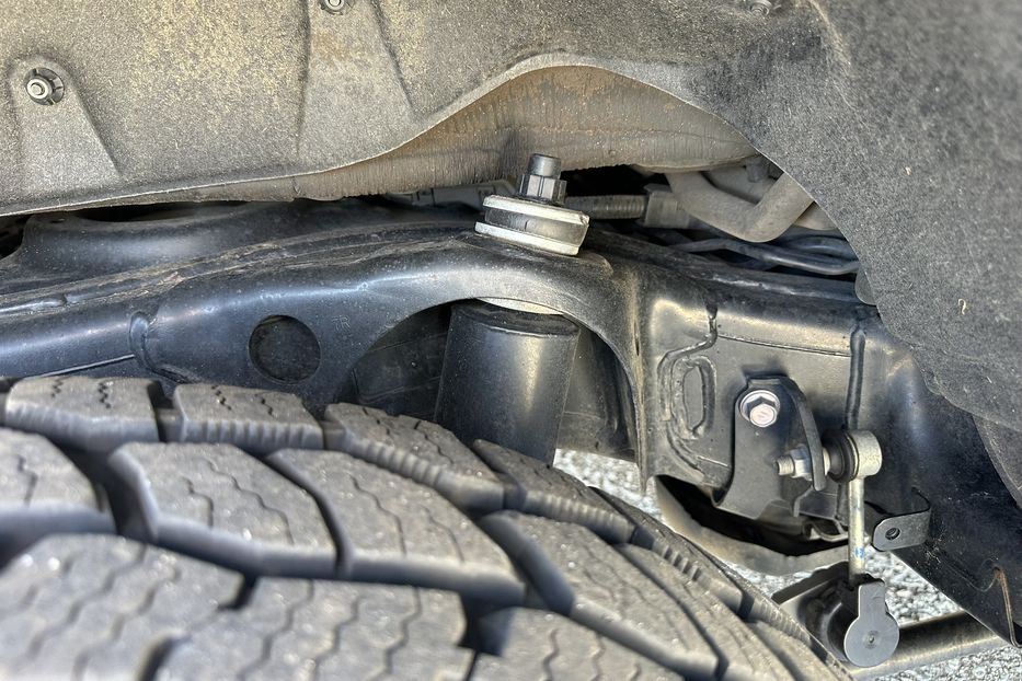 Продам Toyota Land Cruiser 300 Premium Aurum VR10 Armored 2023 года в Киеве