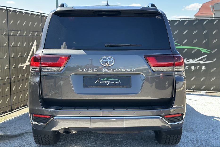 Продам Toyota Land Cruiser 300 Premium Aurum VR10 Armored 2023 года в Киеве
