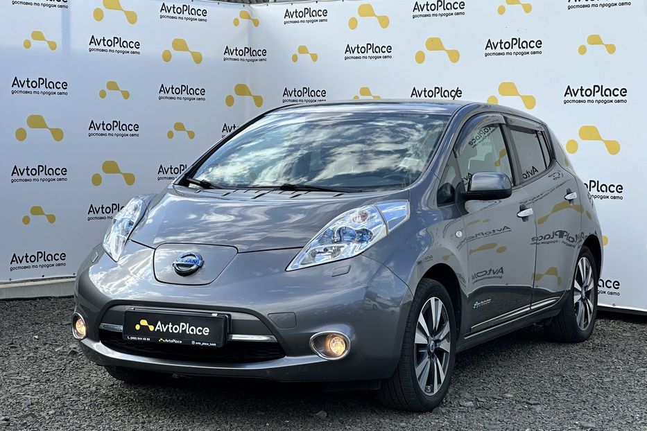 Продам Nissan Leaf 2014 года в Луцке