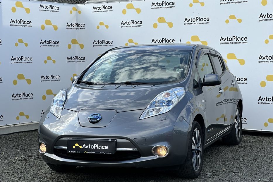Продам Nissan Leaf 2014 года в Луцке