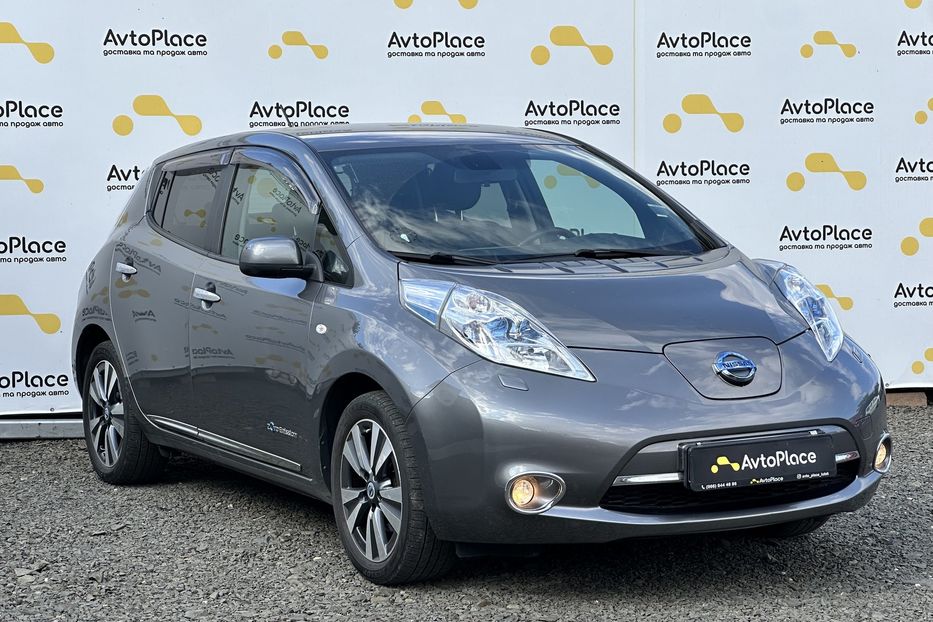 Продам Nissan Leaf 2014 года в Луцке